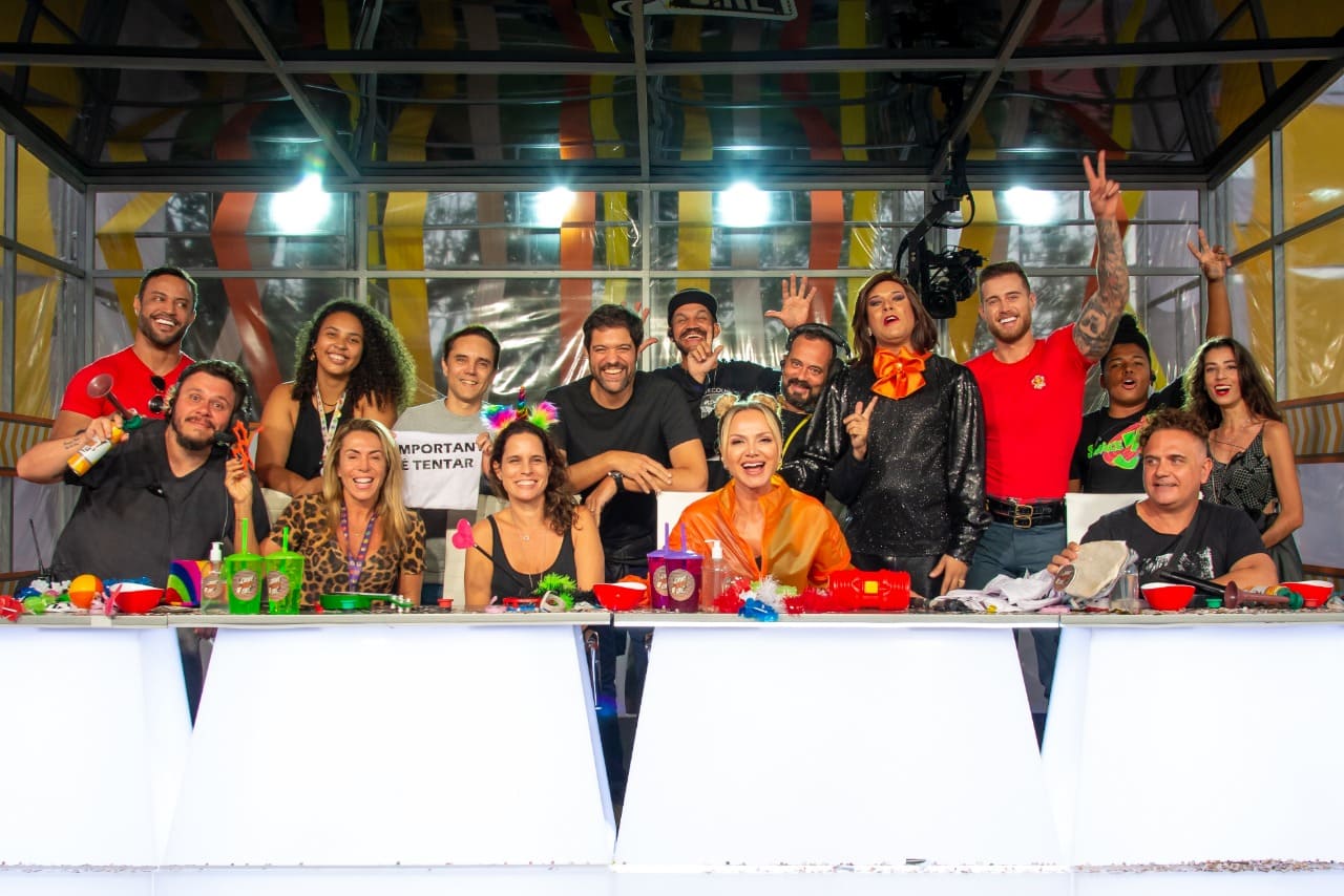 Atrás de cada risada no ar, existe um time que vibra junto nos bastidores. Aqui, criatividade é o prato principal!