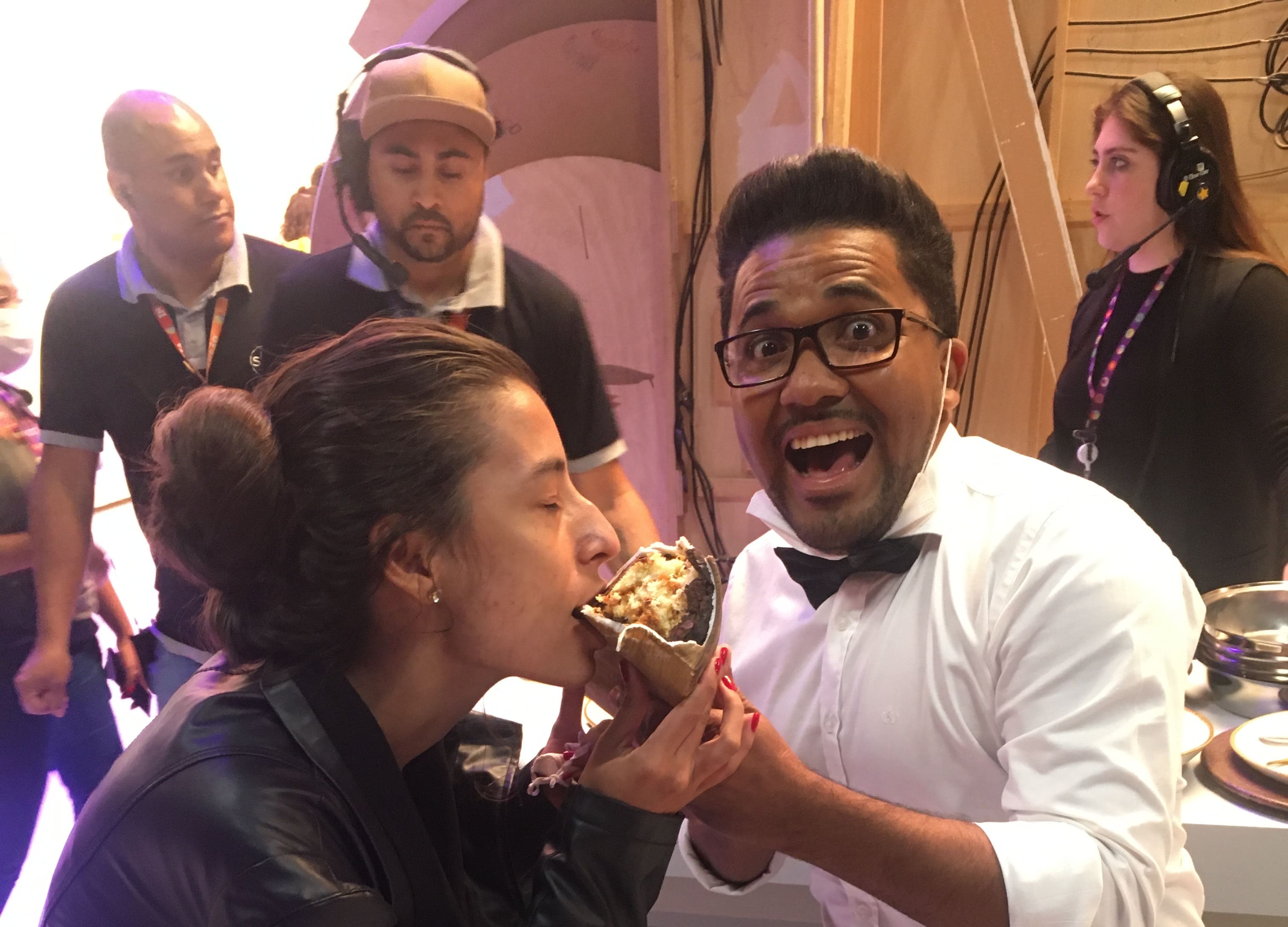 Depois do ‘corta’, vem o veredito mais esperado: é doce e delicioso!